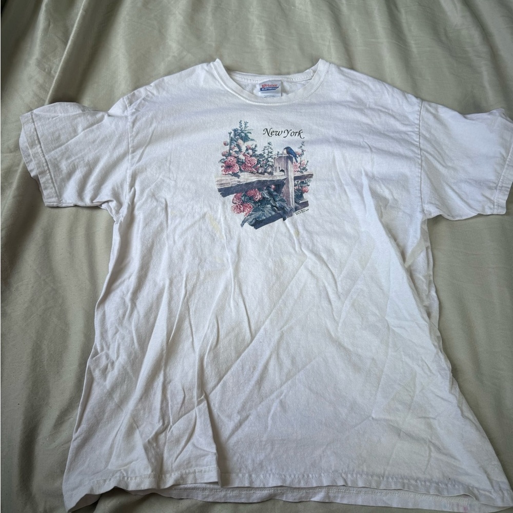 Vintage White New York Graphic Tee Hanes Heavyweight Size Large 90s Cottagecore